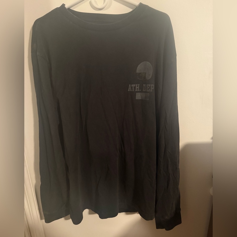 American Eagle/ Peanuts Black Graphic Long Sleeve Shirt men’s